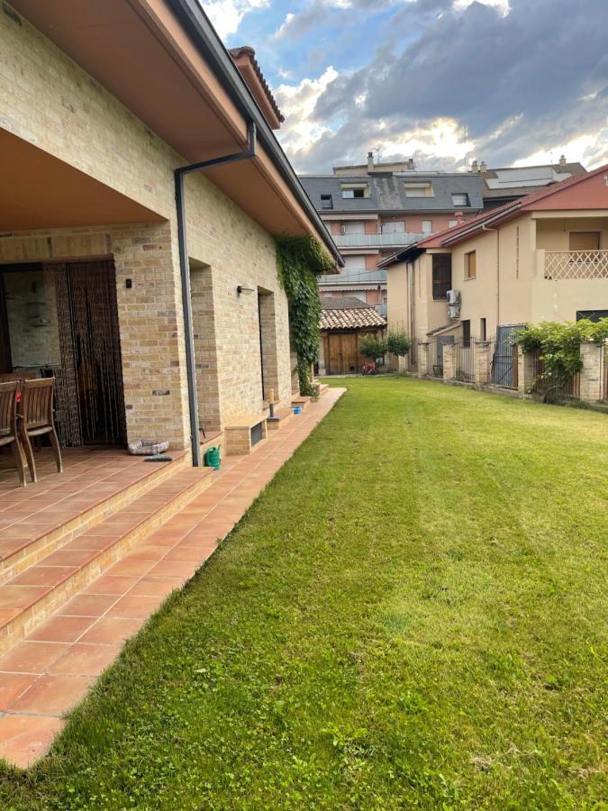 Casa Rural San Victorian 16 Aínsa Екстериор снимка